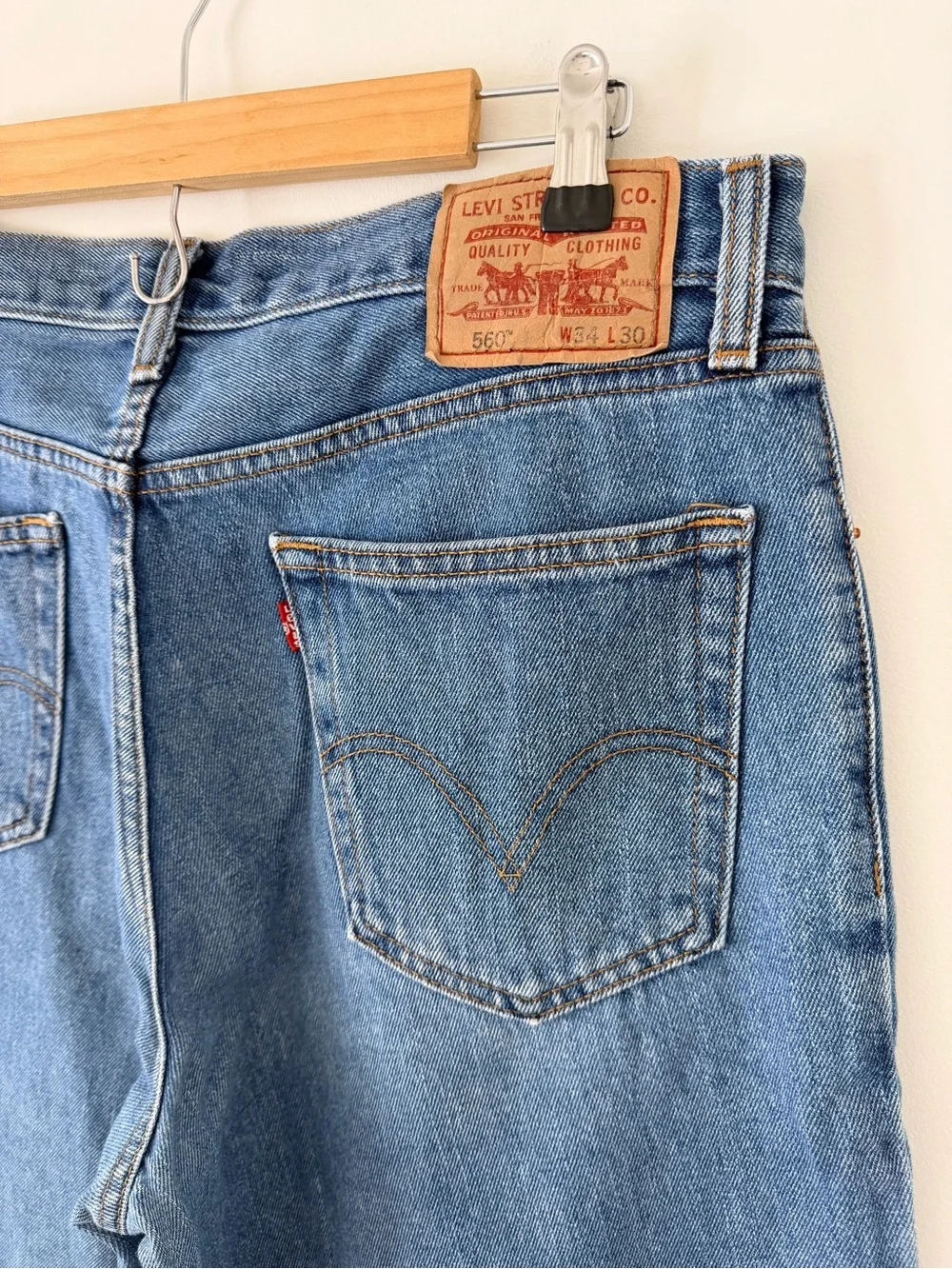 Levi’s 560 Loose Taper Straight Leg Blue Jeans